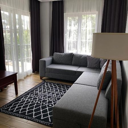 Апартаменты Kas Merkez Imren Apart 1 Экстерьер фото