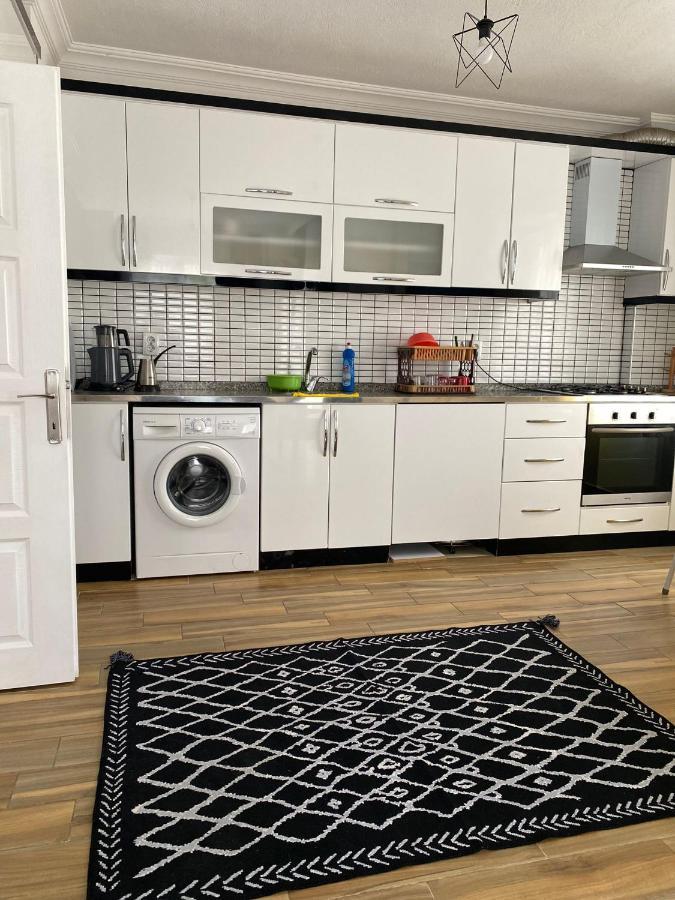 Апартаменты Kas Merkez Imren Apart 1 Экстерьер фото